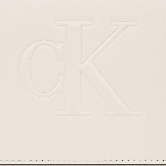 Calvin Klein Jeans Sculpted Deboss Shoulder Bag 25 cm