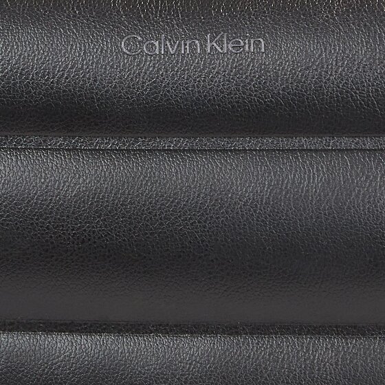 Calvin Klein Line Quilt Shoulder bag 22 cm