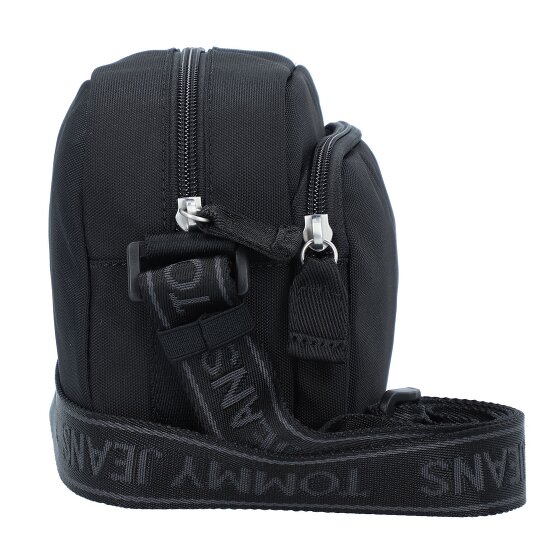 Tommy Hilfiger Jeans Tjw Ess Daily Shoulder bag 19 cm Tommy Hilfiger Jeans Tjw Ess Daily Shoulder bag 19 cm