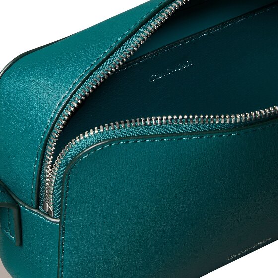 Calvin Klein Foil Shoulder bag 21 cm