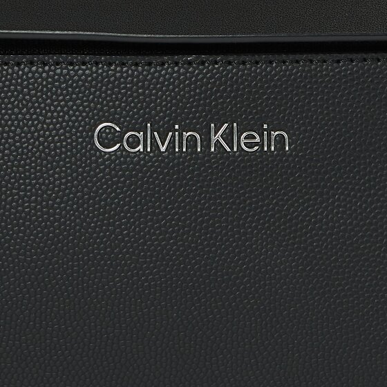Calvin Klein Must Fanny pack 28 cm