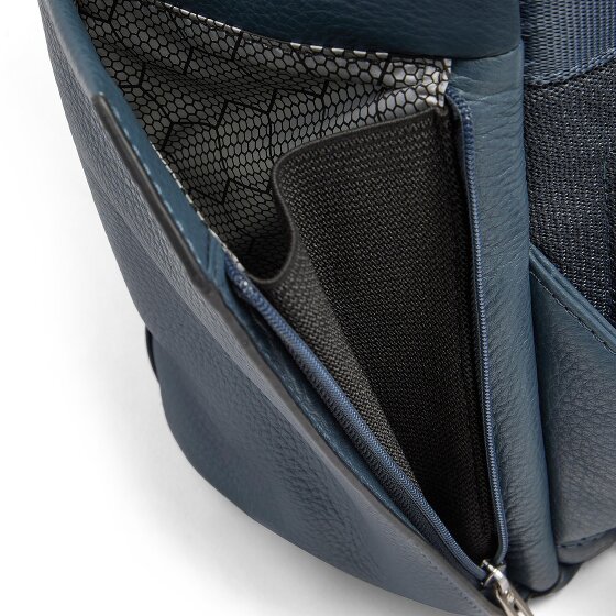 Piquadro Tebe Daypack Genuine Leather 46 cm Laptop compartment