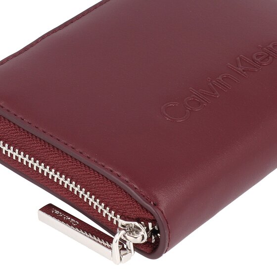 Calvin Klein Embossed Wallet 12.5 cm