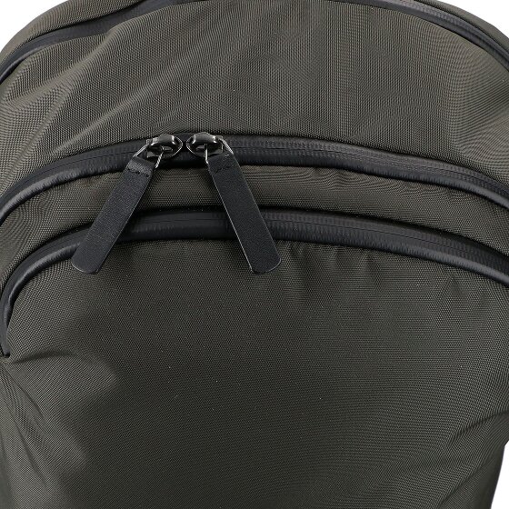 Bellroy Transit travel backpack 50 cm laptop compartment