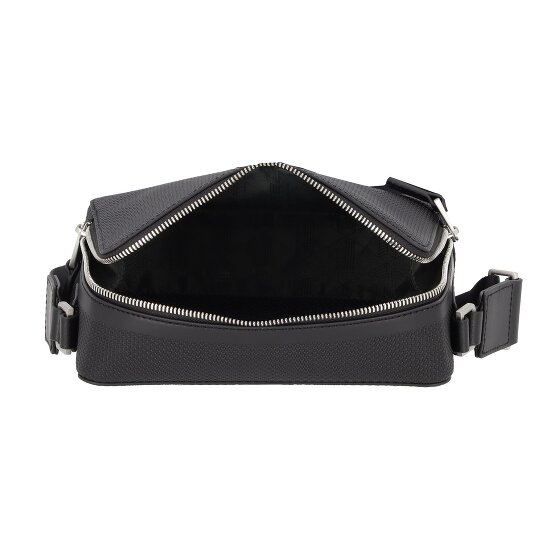 Lacoste Core Essentials Chantaco Shoulder bag Leather 20.5 cm