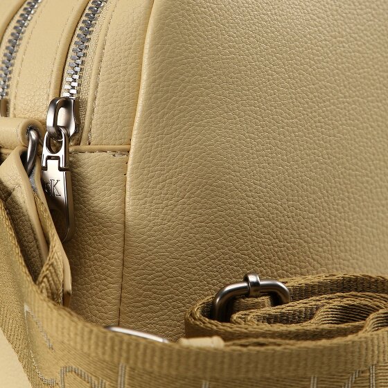 Calvin Klein Ultralight Shoulder bag 20 cm