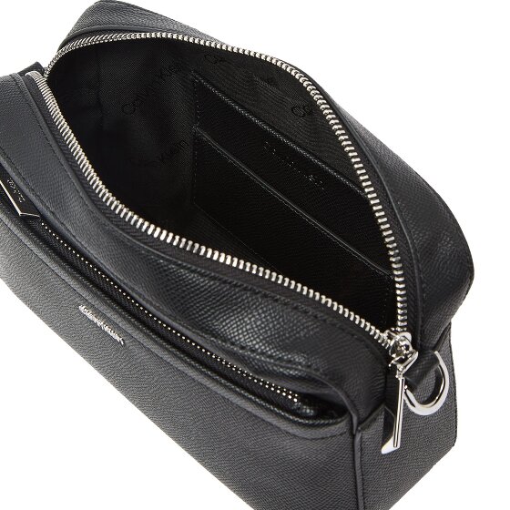 Calvin Klein CK Must Shoulder Bag 22 cm