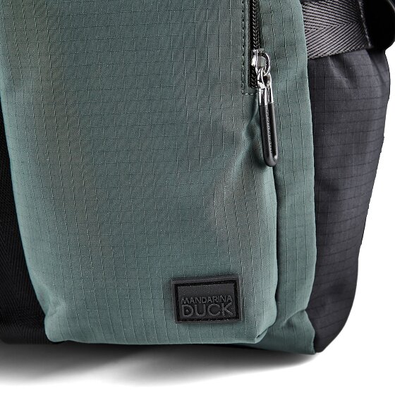 Mandarina Duck Y-Lite Daypack 41 cm Laptop compartment