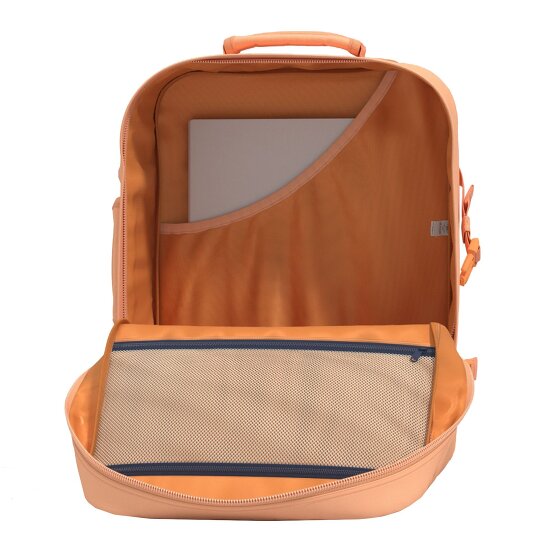 Cabin Zero Adventure 114 Daypack 51 cm Laptop compartment