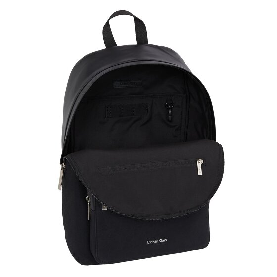 Calvin Klein CK Must Daypack 41 cm Laptop compartment