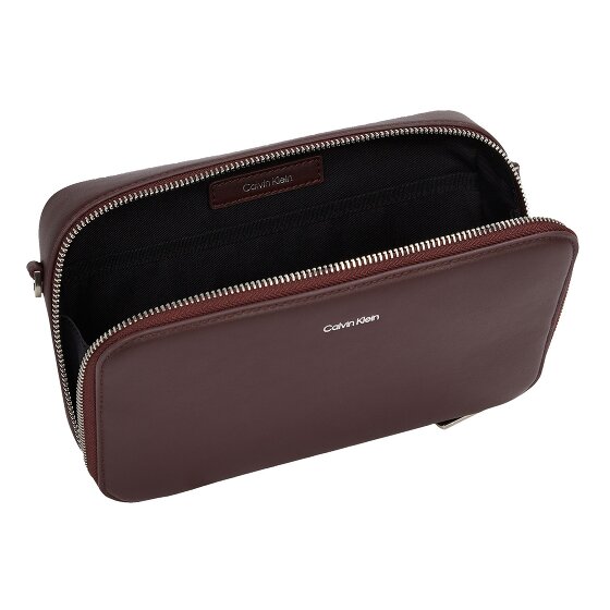 Calvin Klein CK Sleek Shoulder bag 23 cm