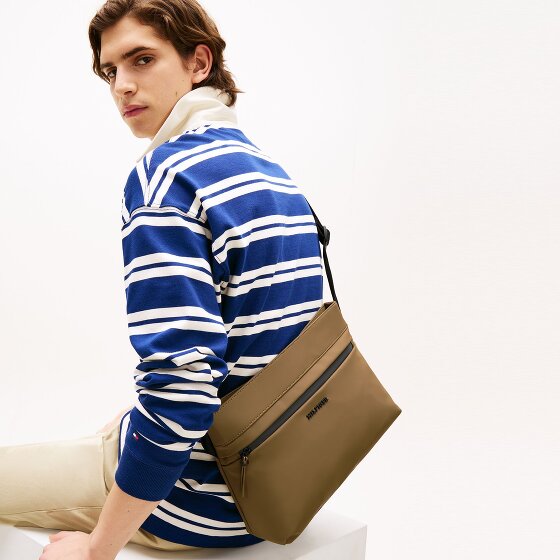 Tommy Hilfiger TH TPU Shoulder bag 33 cm