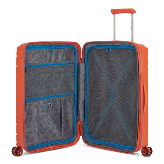 Roncato B-Flying Move 4 wheels Suitcase set 3-piece with expansion pleat Roncato B-Flying Move 4 wheels Suitcase set 3-piece with expansion pleat