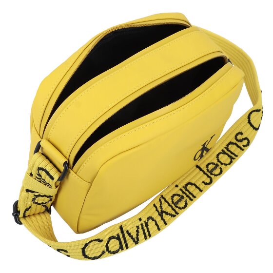 Calvin Klein Jeans Ultralight Shoulder bag 20 cm