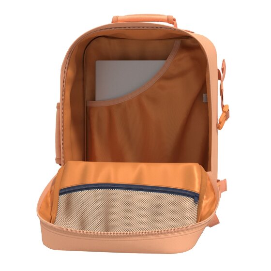 Cabin Zero Adventure 124 Daypack 45 cm Laptop compartment