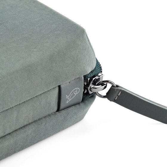Bellroy Tech Kit electronics bag 18 cm