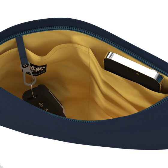 Cabin Zero Adventure Shoulder Bag RFID protection 27 cm