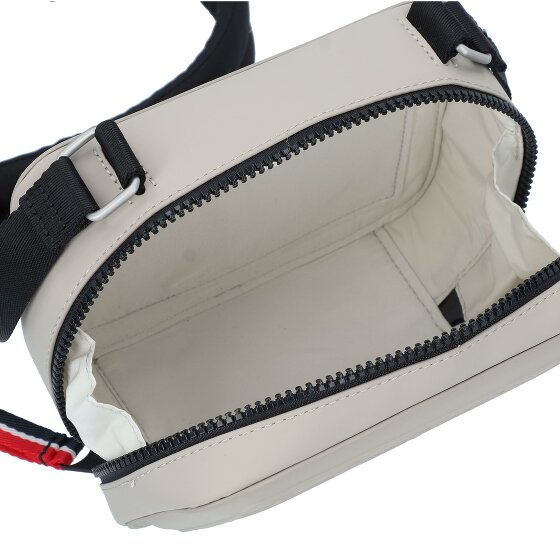 Tommy Hilfiger Jeans TJM Street Trek Shoulder bag 18 cm Tommy Hilfiger Jeans TJM Street Trek Shoulder bag 18 cm