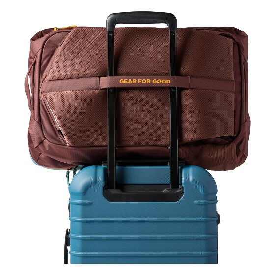 Cotopaxi Allpa travel backpack 56 cm laptop compartment