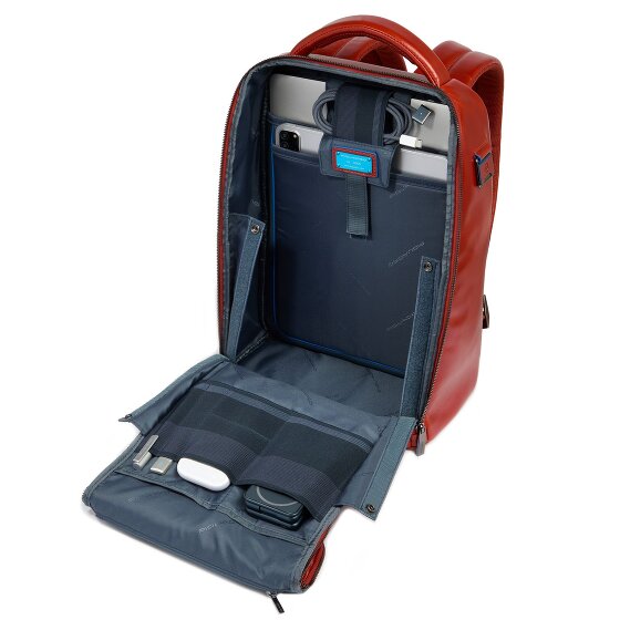Piquadro Blue Square Daypack Leather 29 cm Laptop compartment