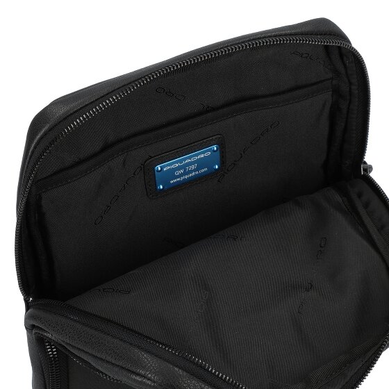 Piquadro Carl Shoulder bag Leather 22 cm