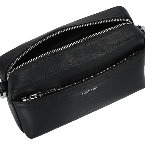 Calvin Klein CK Must Shoulder Bag 22 cm