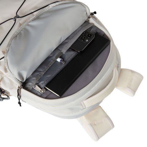 The North Face W Borealis backpack 47 cm laptop compartment