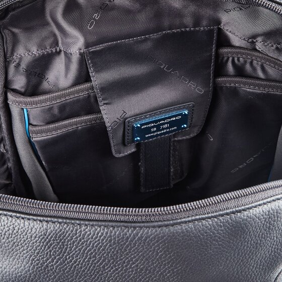 Piquadro Daypack Genuine Leather 39 cm Laptop compartment