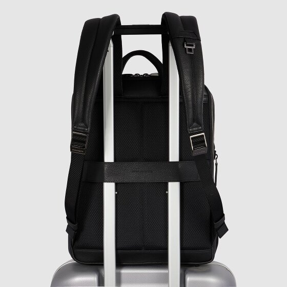 Piquadro Modus Daypack Leather 37 cm Laptop compartment
