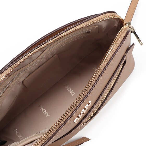 DKNY Bryant Ave Shoulder bag Leather 22 cm