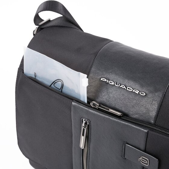 Piquadro Letter Messenger 43 cm laptop compartment