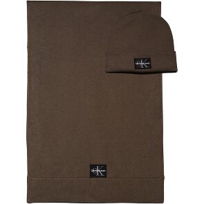 Calvin Klein Jeans Gift Pack cap & scarf gift set 2 pcs. Calvin Klein Jeans Gift Pack cap & scarf gift set 2 pcs.